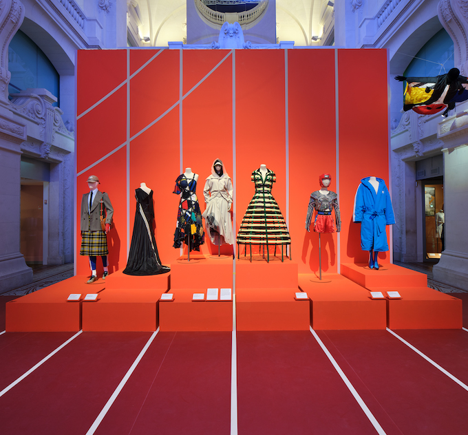 Fashion and Sports: From one Podium to Another no Musée des Arts  Décoratifs - Arte Que Acontece